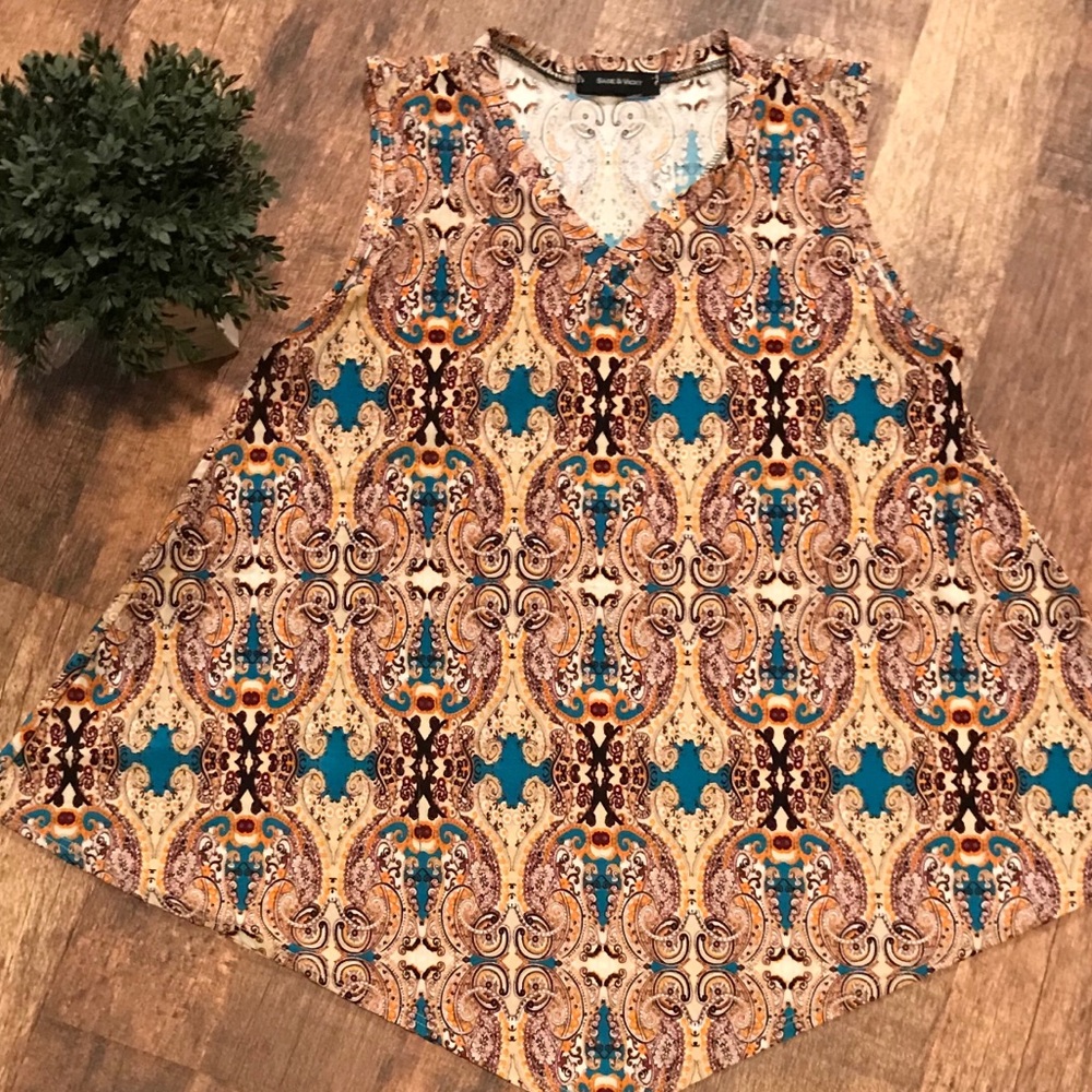 Sage & Vickey Classy Summer Tunic